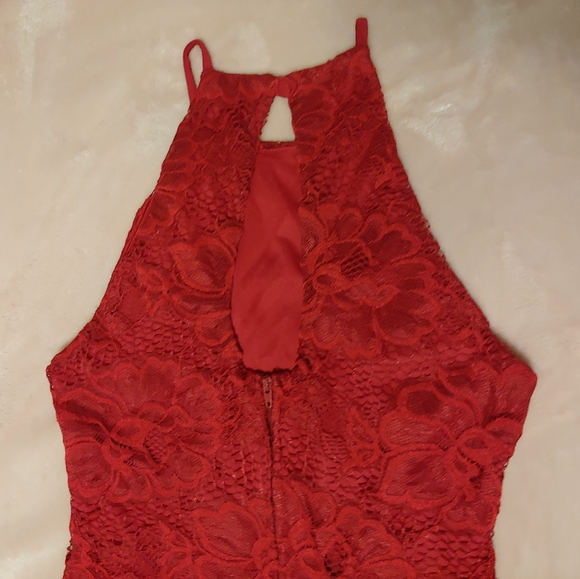 B Darlin red lace dress - Picture 6 of 8